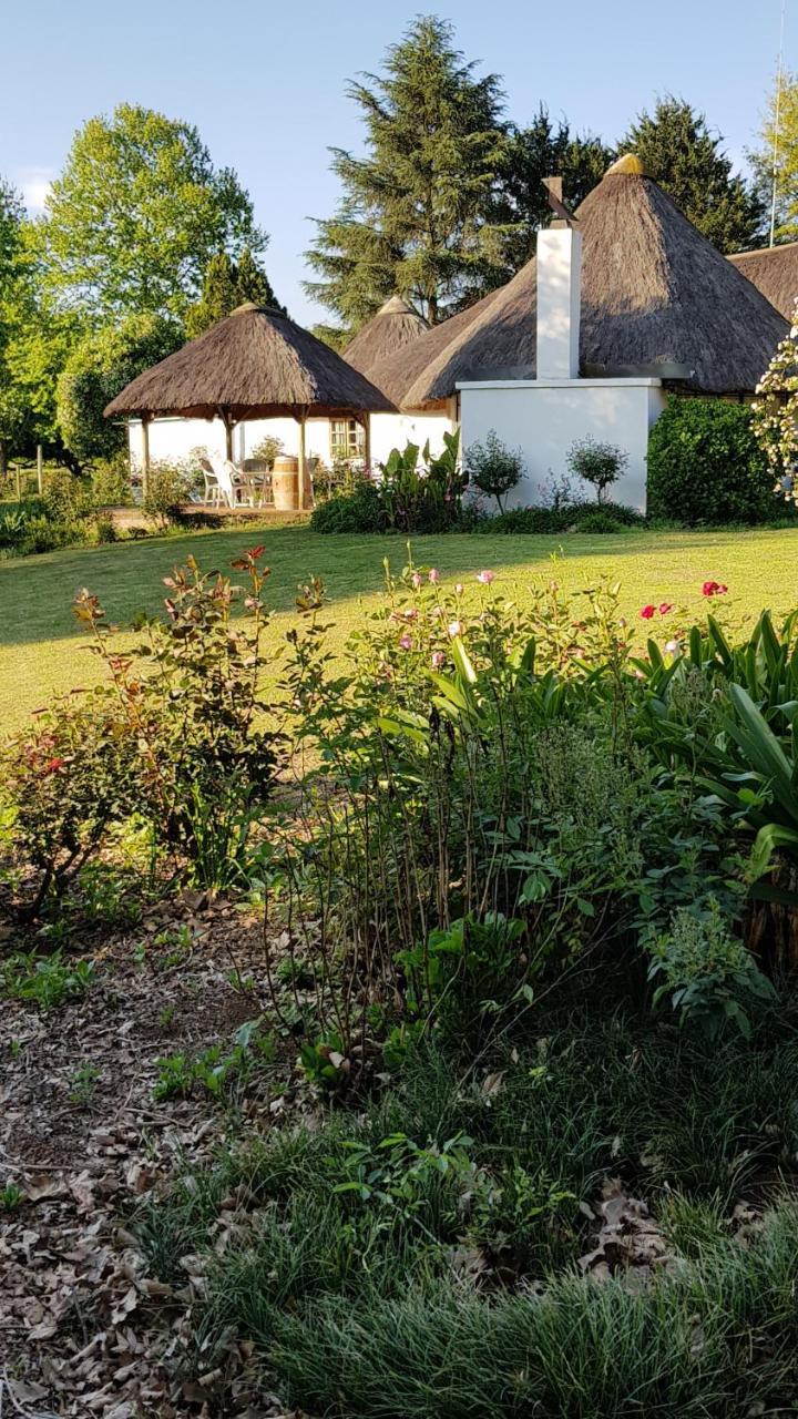 Piccadilly Farm Cottages Lions River Dış mekan fotoğraf